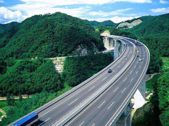 砂石利好 | 2022年3省新改建公路近2.5萬(wàn)里，機(jī)制砂生產(chǎn)要注意這2點(diǎn) 