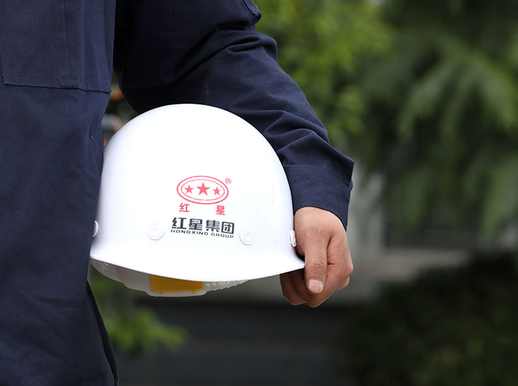 紅星機(jī)器開工忙，我們都是追夢(mèng)人！